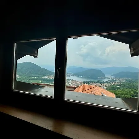 Casa vacanze Vacanze A Casa Mia Cadegliano Viconago